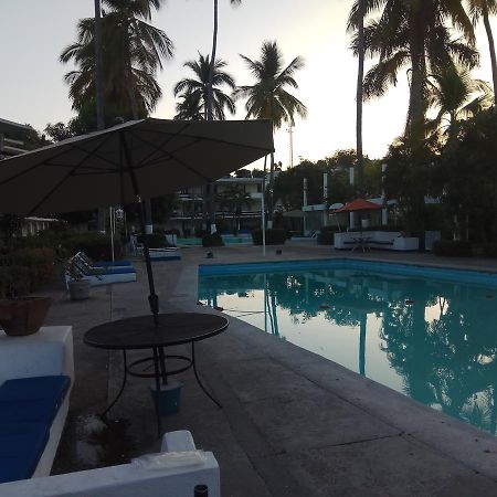 Hotel La Jolla Acapulco Exterior photo