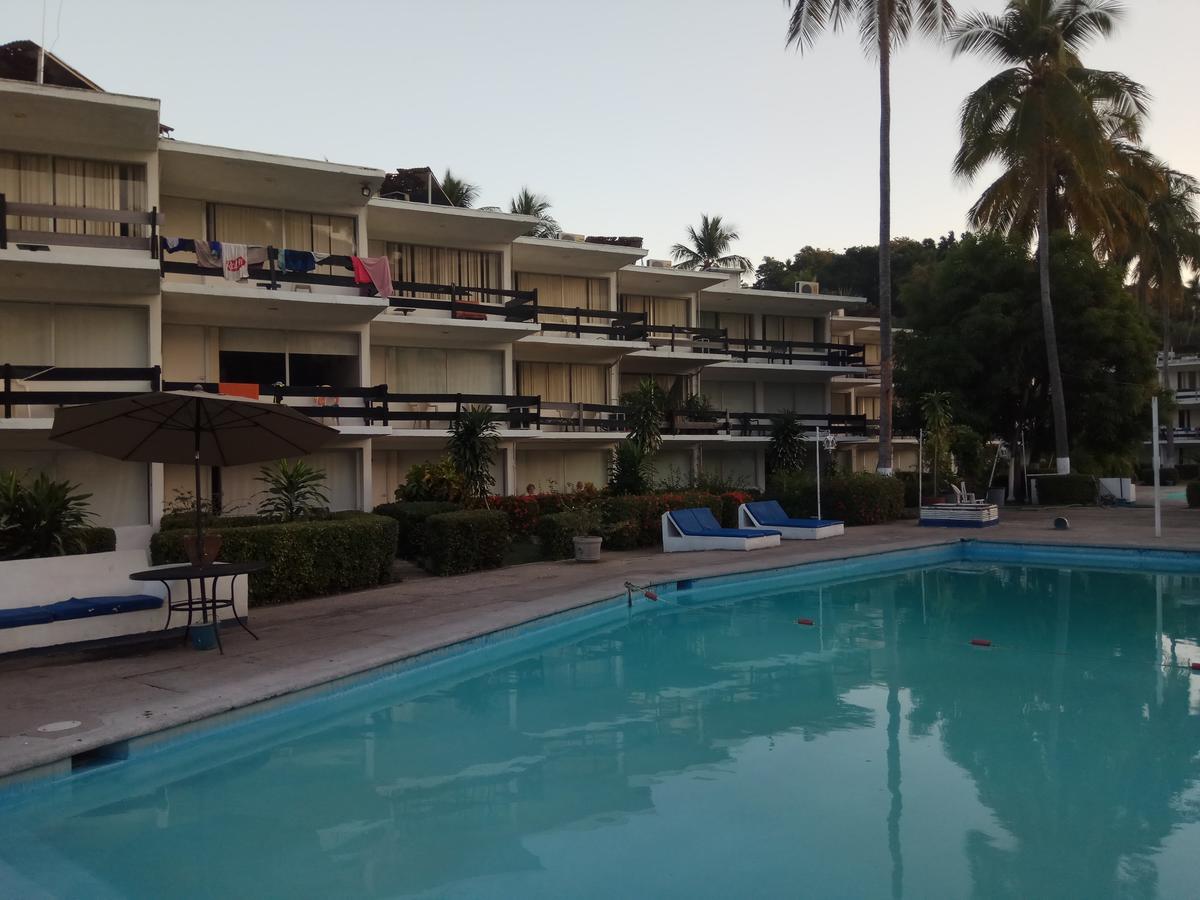 Hotel La Jolla Acapulco Exterior photo