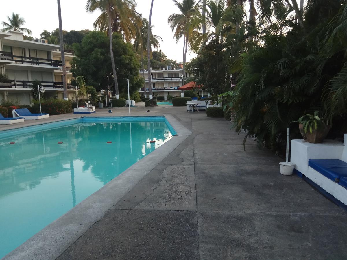 Hotel La Jolla Acapulco Exterior photo